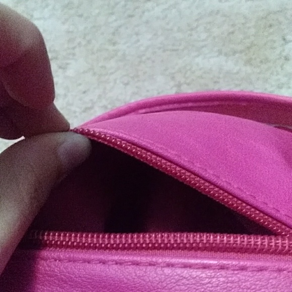 Purse - Picture 6 of 7